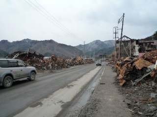 通行が確保された道路