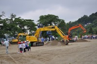 sen090702-8.JPG